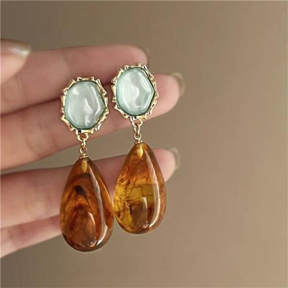 Vintage Amber Teardrop Earrings | Resin Waterdrop Statement Dangle Jewelry Gift - Picture 1 of 5